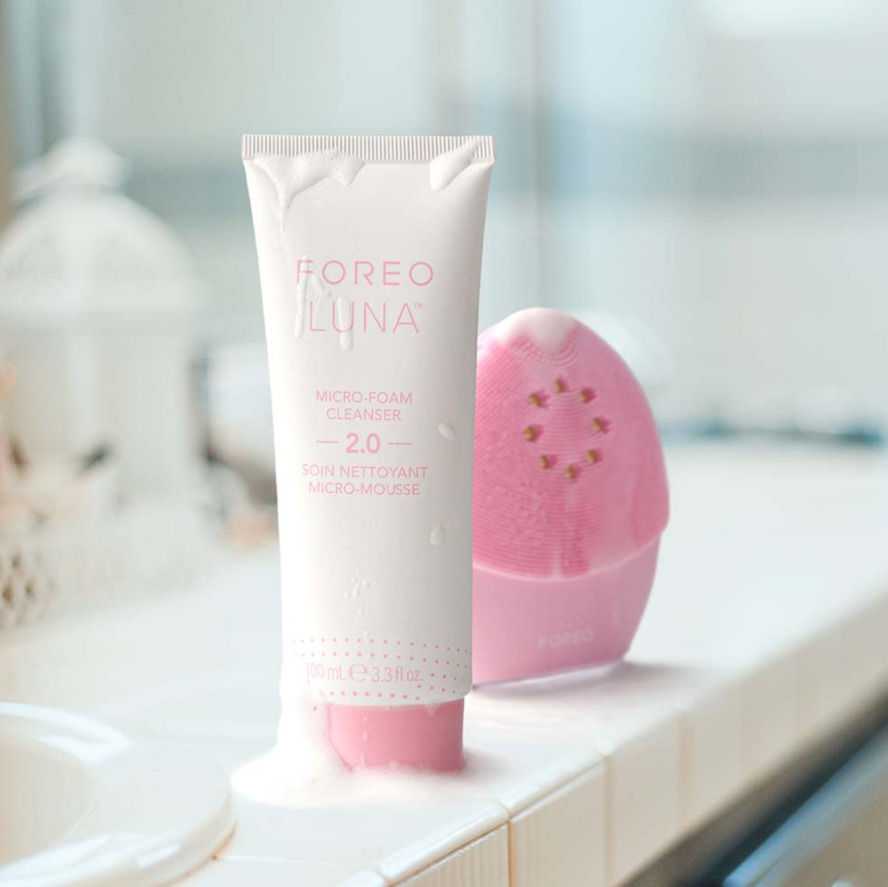 FOREO LUNA Micro-Foam Cleanser 2.0